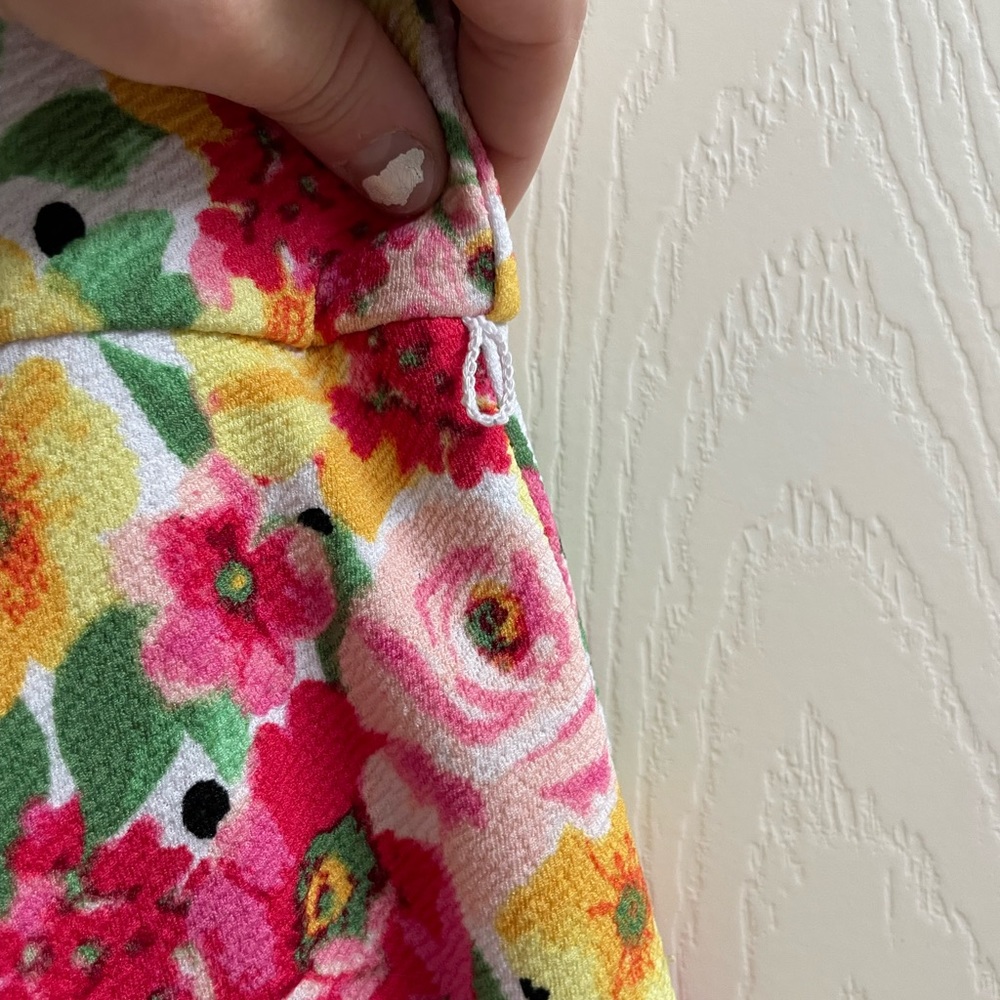 Spring dress - Picture 4 of 4